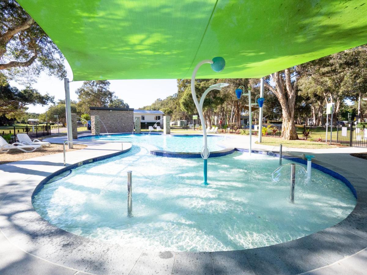 Budgewoi Holiday Park Exteriör bild